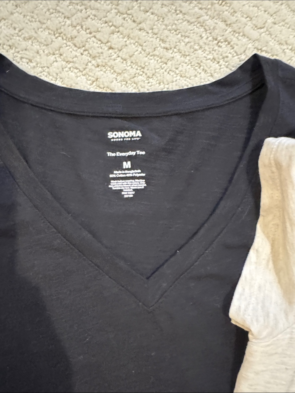 SO Women’s V-Neck Short Sleeve Tee — Black, Gray, Cream, Tan Bundle Medium - Picture 10 of 11
